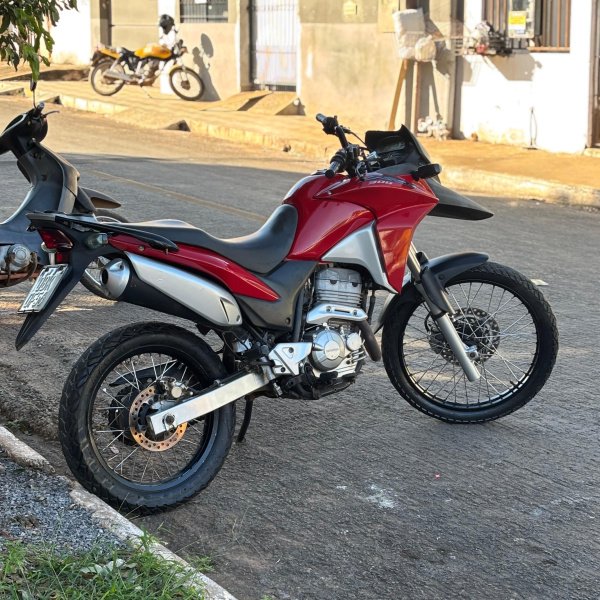 Xre 300 por apenas 0,35